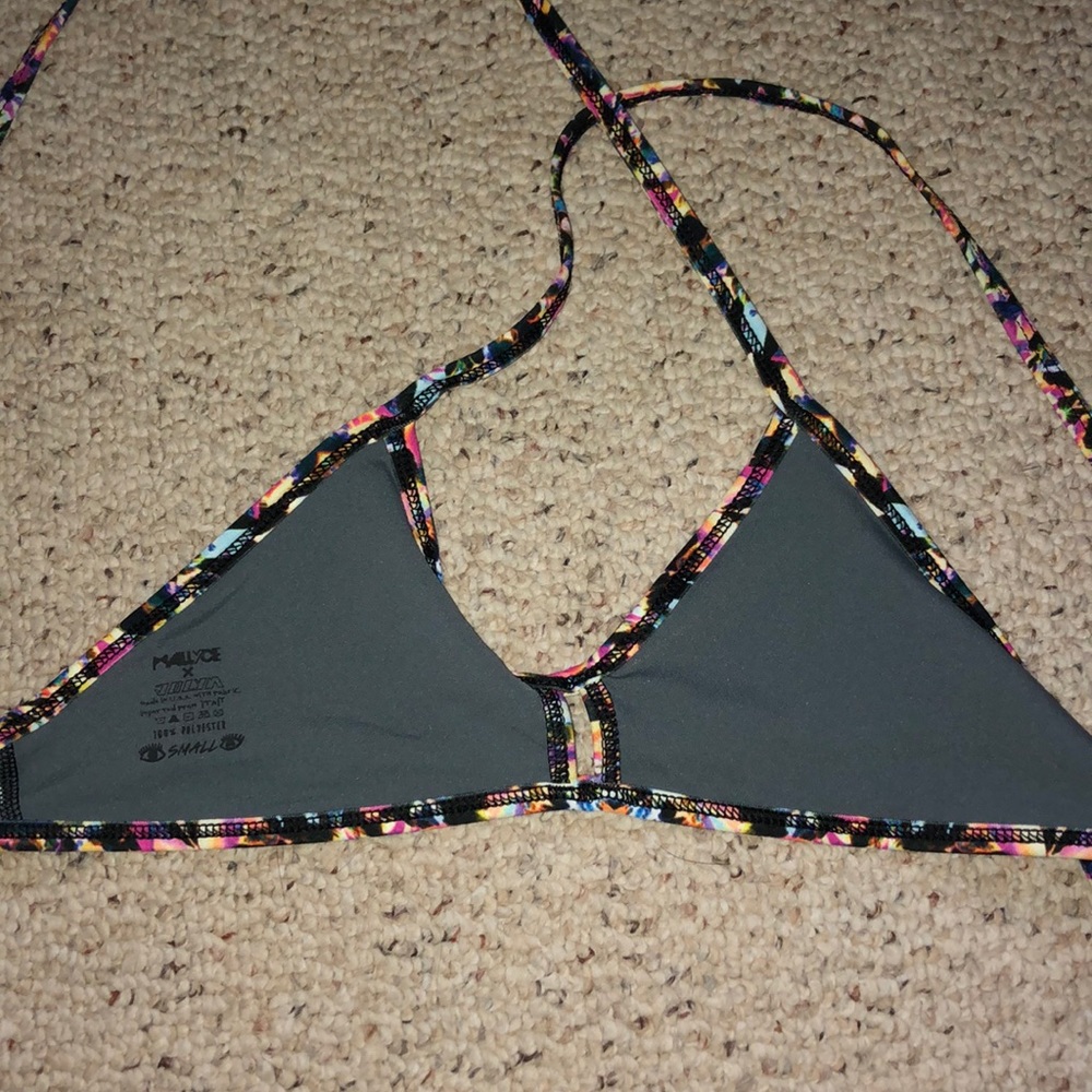 Jolyn Top - Picture 2 of 3